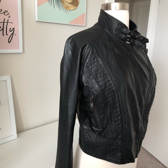 ❌SOLD❌Blank NYC Black Trendy Moto Jacket Medium - Picture 4 of 9